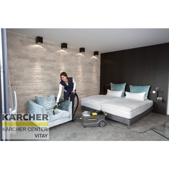 KÄRCHER Puzzi 10/1 kézi tisztítófejjel TA